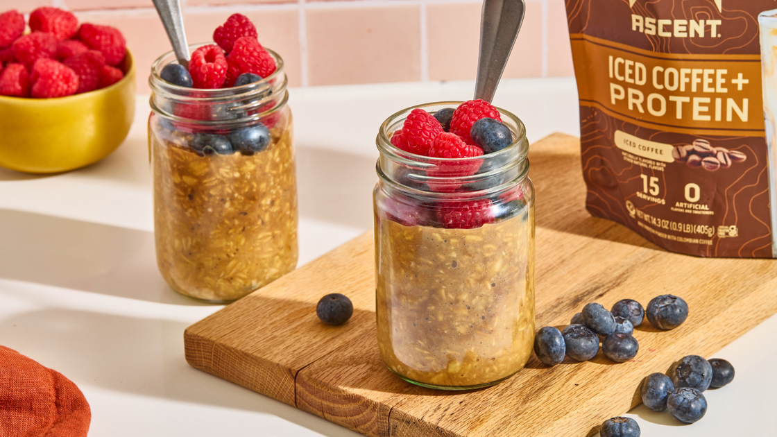 Coffee Banana Overnight Oats | Ascent Protein