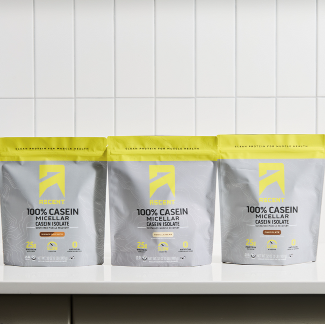 casein protein powder in vanilla, chocolate and chocolate peanut butter in a 2lb bag